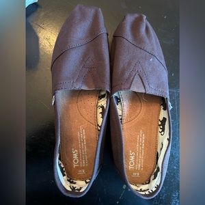 BUNDLE 5/$25 Tom’s shoes